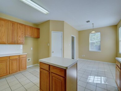 7700 Hidden Path Ln, Denton, TX 76210 - photo 7