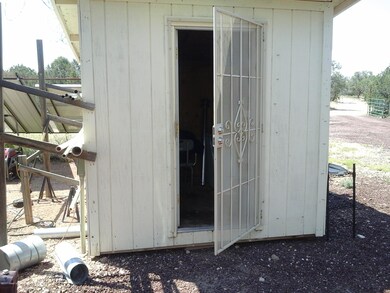 24560 Cattle Dr, Ash Fork, AZ 86320 - photo 6
