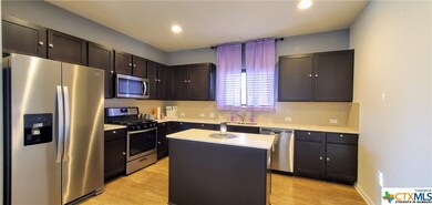 242 Alford St, San Marcos, TX 78666 - photo 3