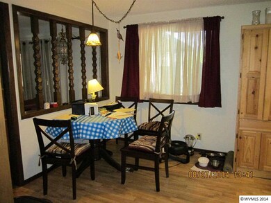 Eat in Kitchen