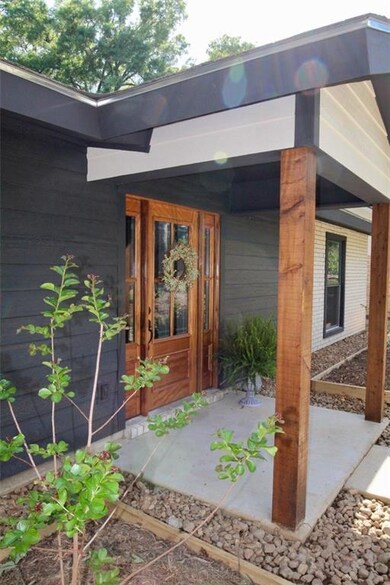 113 Spring Creek Dr, Pineville, LA 71360 - photo 2