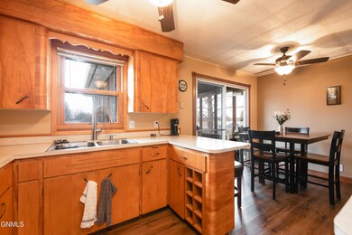 1808 N 9th St MLS-11