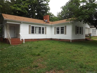 305 Ross St, Marshville, NC 28103 - photo 2