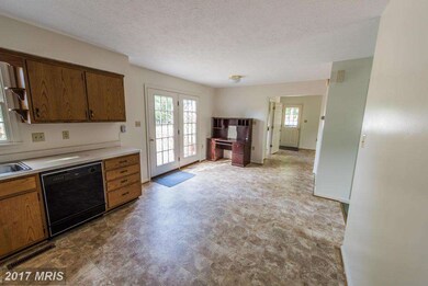 214 Duke Cir, Strasburg, VA 22657 - photo 7