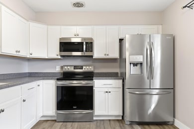 6479 Karl Rd, Columbus, OH 43229 - photo 7