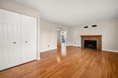 1721 Cedarbrook Ct unit 1, Sycamore, IL 60178 - photo 5