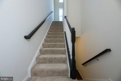 16866 Porters Inn Dr unit 44, Dumfries, VA 22026 - photo 6