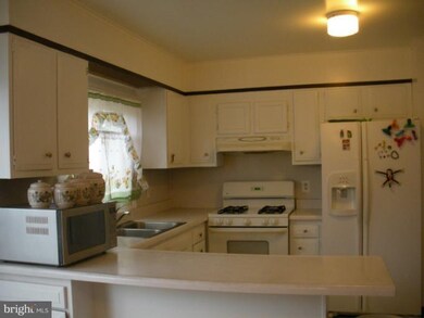 2610 Stenhouse Place, Dunn Loring, VA 22027 - photo 6