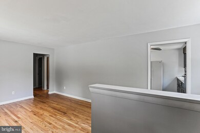 12311 Thompson Rd, Bowie, MD 20720 - photo 4