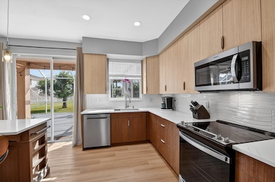 6066 Savannah Way, Lake Worth, FL 33463 - photo 2