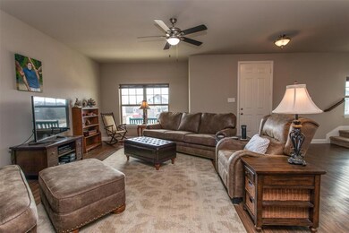 1345 Greenfield Dr, Gainesville, TX 76240 - photo 6