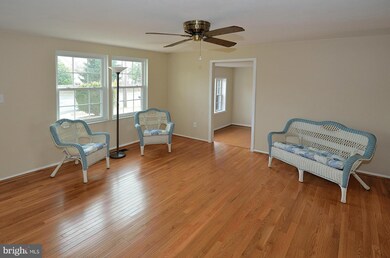 9150 Burke Rd, Burke, VA 22015 - photo 2