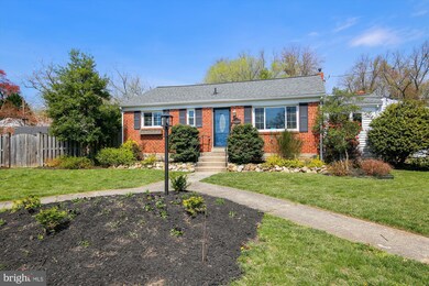 13100 Parkland Dr, Rockville, MD 20853 - photo 3