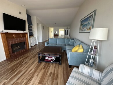 5 Turtle Bay Dr unit 5, Branford, CT 06405 - photo 5