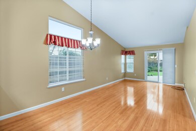 1421 Vigo Ct, Davis, CA 95618 - photo 5