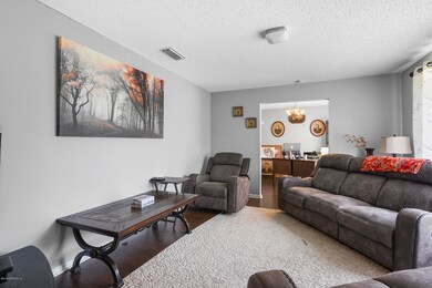 4828 Tara Woods Dr E, Jacksonville, FL 32210 - photo 7