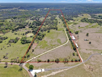 50 unrestricted acres that is private, quiet, and