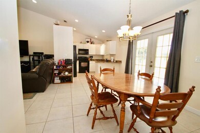 478 Periwinkle Dr, Sebastian, FL 32958 - photo 4