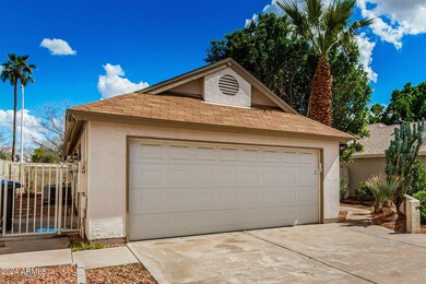 5214 W Jupiter Way N, Chandler, AZ 85226 - photo 5