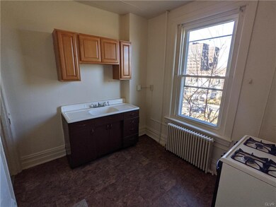 731 E 4th St unit 2, Bethlehem, PA 18015 - photo 3