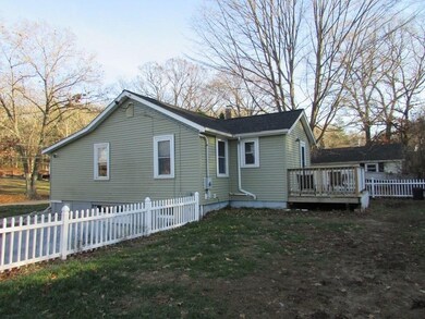 36 Cranberry Meadow Rd, Bellingham, MA 02019 - photo 2