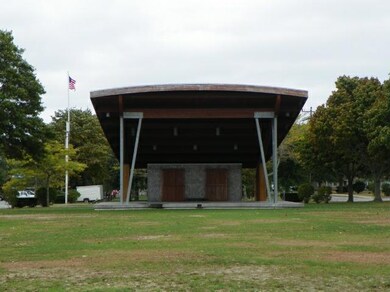 39 Queen St unit 1-2, Falmouth, MA 02540 - photo 7