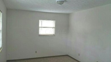 pebble bedroom
