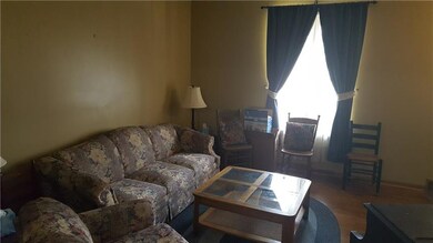 215 Emerson St, Vandergrift, PA 15690 - photo 4