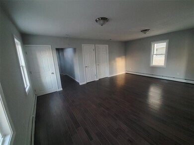 Living/Dining room.