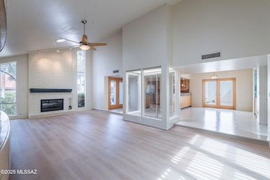 10-web-or-mls-Via-10