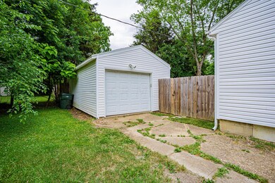6036 Astor Ave, Columbus, OH 43232 023
