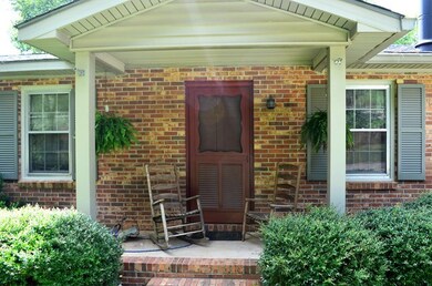 207 Hillside Dr, Dublin, GA 31021 - photo 2