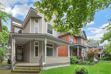 2-web-or-mls-313-w-1st-ave