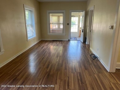 1422 Roosevelt Ave, Lansing, MI 48915 - photo 7