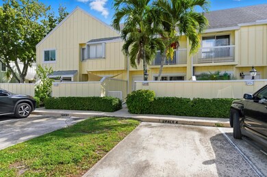 6375 Riverwalk Ln unit 4, Jupiter, FL 33458 - photo 3