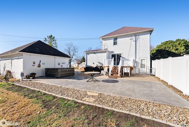 208 S Main St, Olds, IA 52647 - photo 2