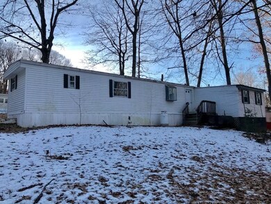 1 Reagan Cir, Allenstown, NH 03275 - photo 2