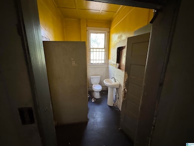 816 7th St SW, Birmingham, AL 35211 - photo 5