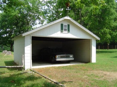 821 S Cannon Blvd, Shelbyville, TN 37160 - photo 5