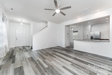 1526 Starmount Cove Ln unit 5, Charlotte, NC 28210 - photo 3