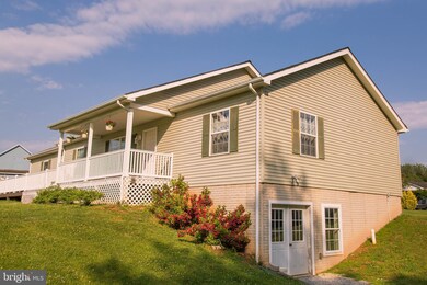 269 Brown Ln, Luray, VA 22835 - photo 7