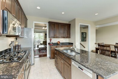 14553 Crossfield Way, Woodbridge, VA 22191 - photo 2