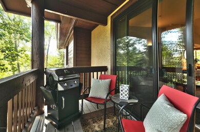 1600 Pinebrook Blvd Unit APT-print-002-0