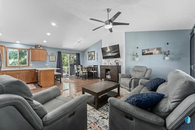 5216 S Arden Ave, Sioux Falls, SD 57108 - photo 6