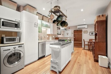 27 Clark St unit 6, Boston, MA 02109 - photo 4