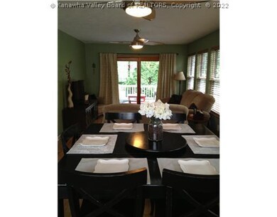 Den/Family/Great Room.
