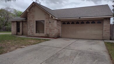 10154 Northview Dr, Houston, TX 77086 - photo 3