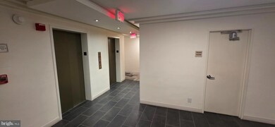 Harbour Square unit N-323, Washington, DC 20024 - photo 7