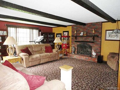 Family Room. 19 Joann Dr, West Seneca, NY -family 