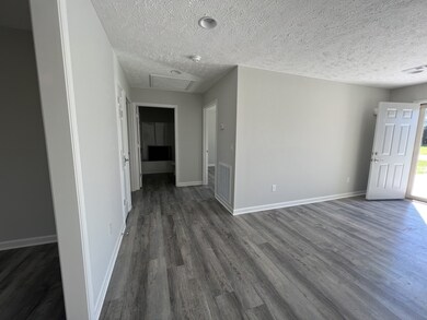 1065 Indian Springs Cir, Manchester, TN 37355 - photo 3